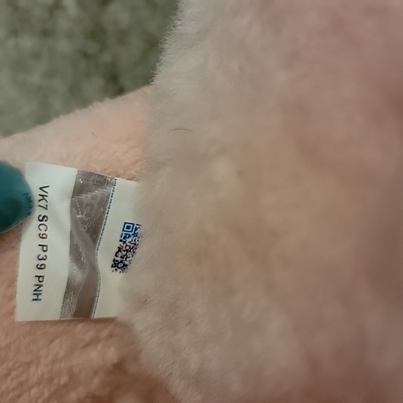 Ugg pink slipper - Picture 4 of 7